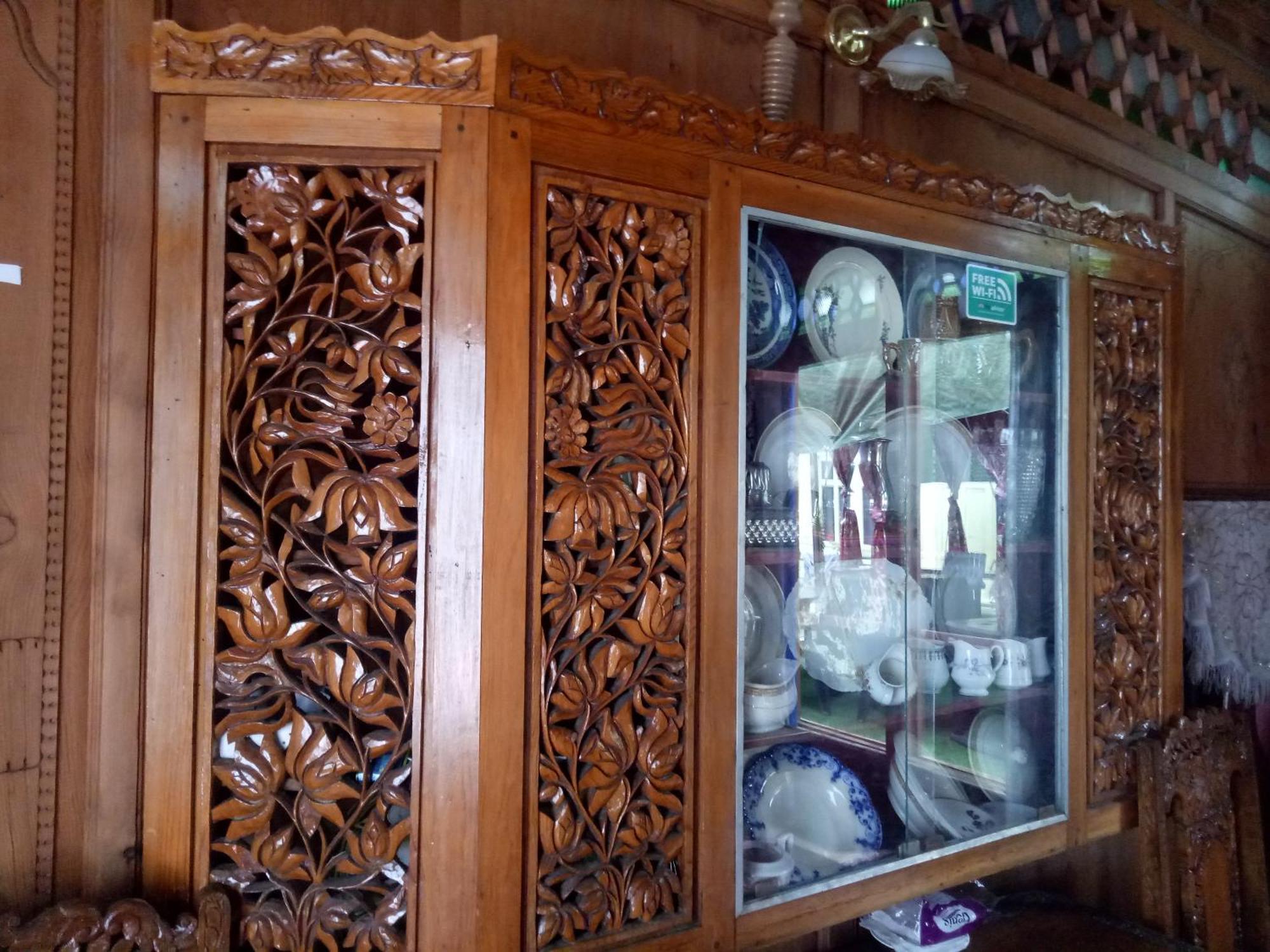 مبيت وإفطار Srīnagar House Boat New Manora المظهر الخارجي الصورة